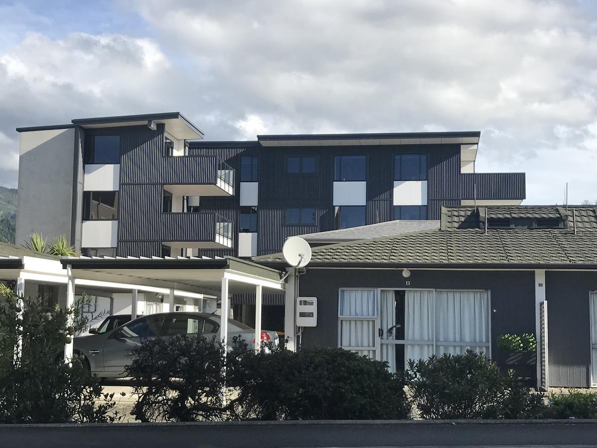 Riverwalk Apartments Nelson Exterior photo
